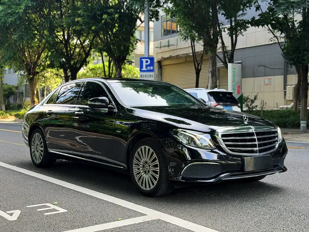 Mercedes-Benz E-Class 2020