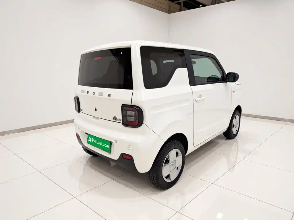 Geely Galaxy Panda 2025 — фото 6