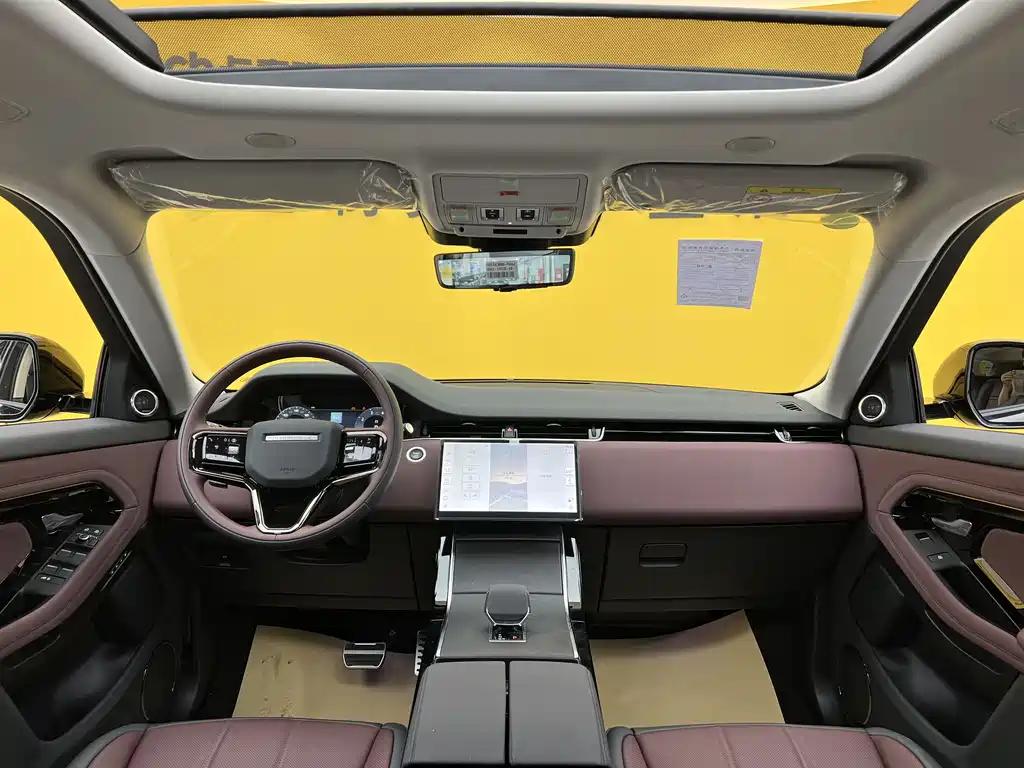 Land Rover Evoque — фото 15