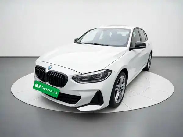 BMW 1 Series 2022