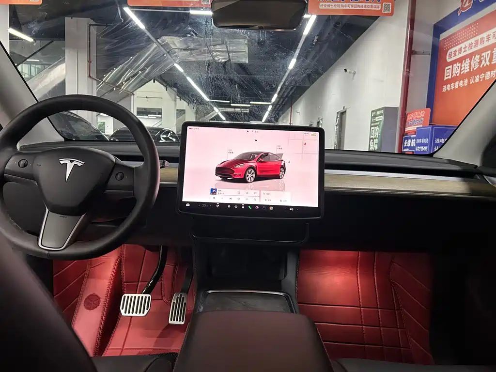 Tesla Model Y 2022 — фото 8