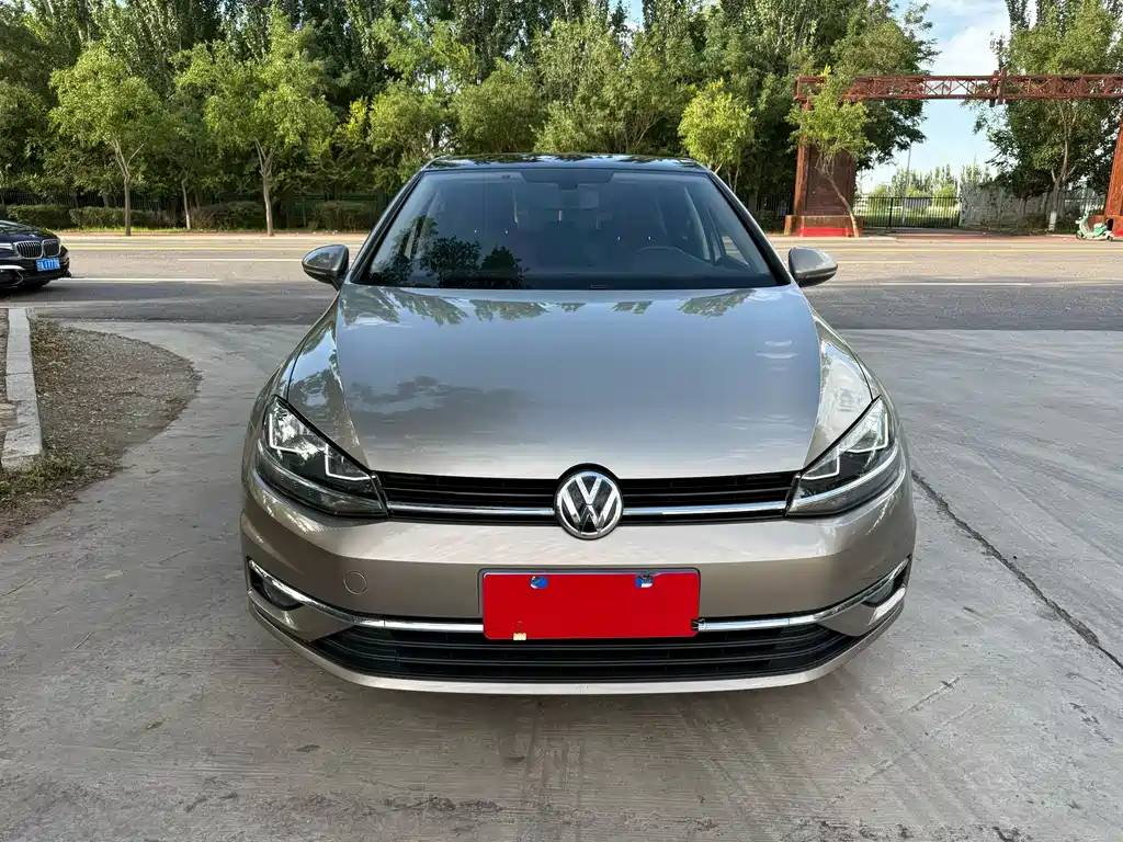 Volkswagen Golf 2020