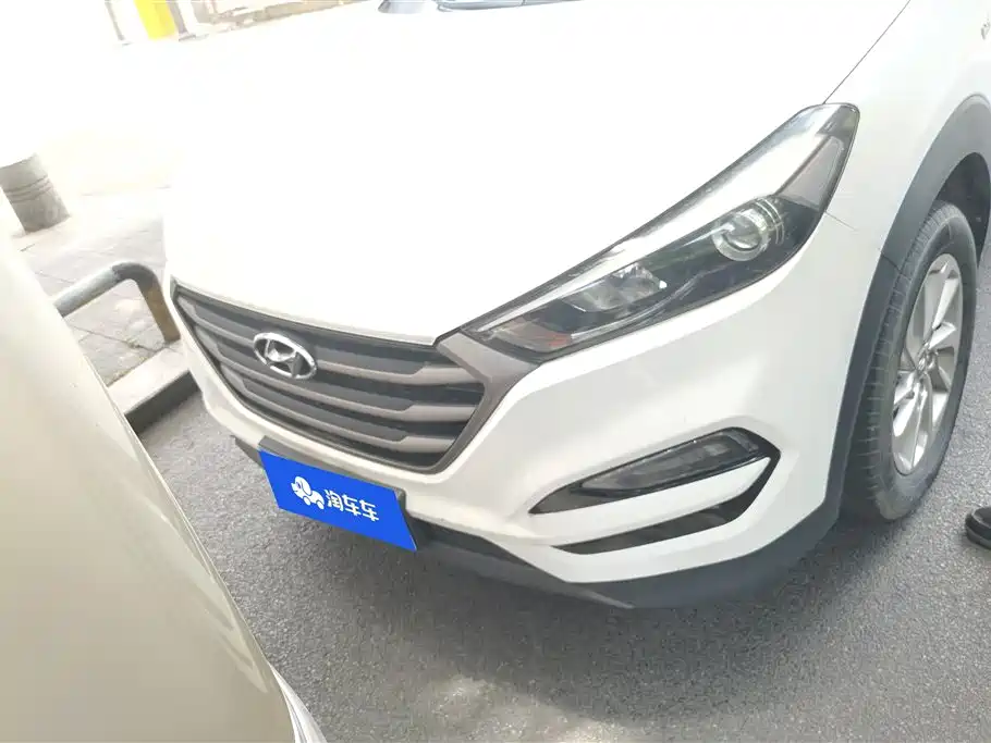 Hyundai Tucson 2017 — фото 2