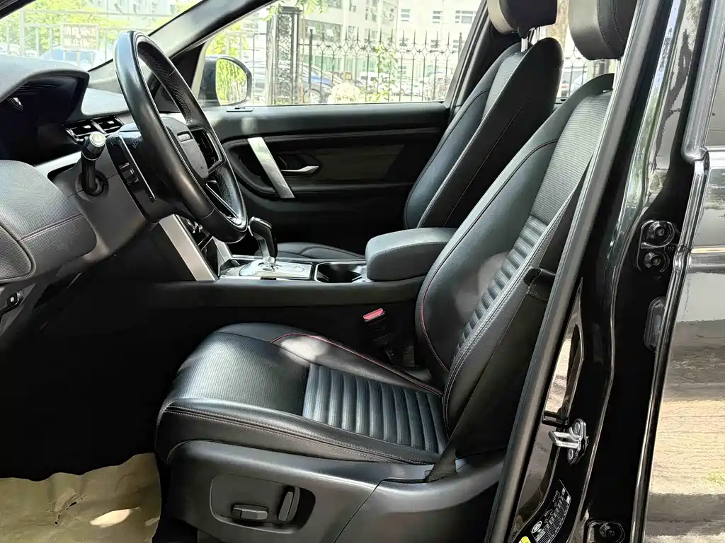 Land Rover Discovery Sport 2022 — фото 11