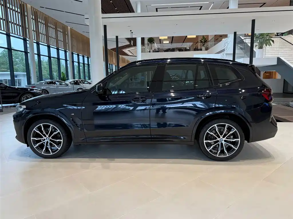 BMW X3 2022 — фото 14