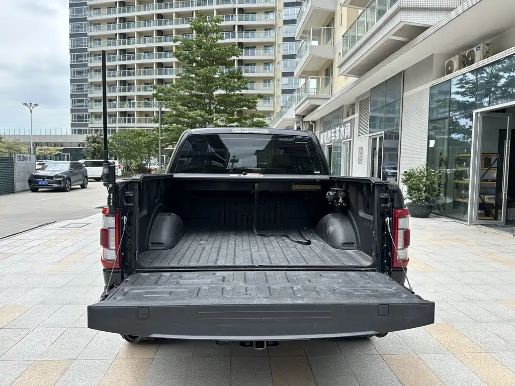 Ford F-150 Raptor 2023 — фото 22