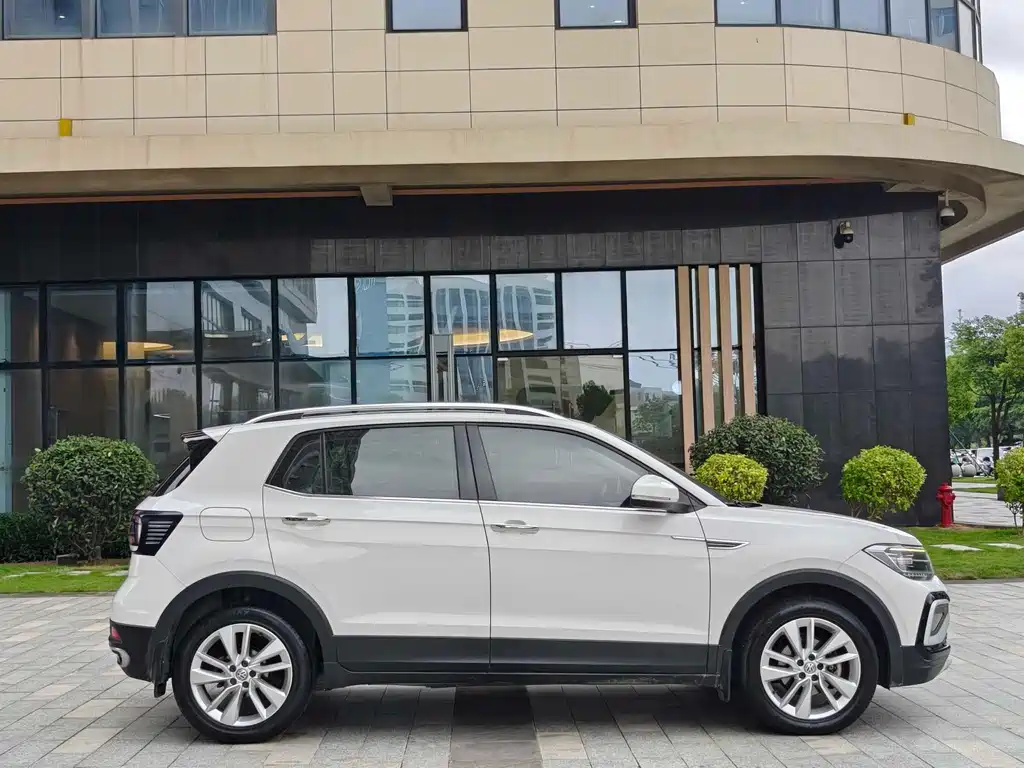 Volkswagen T-Cross 2020
