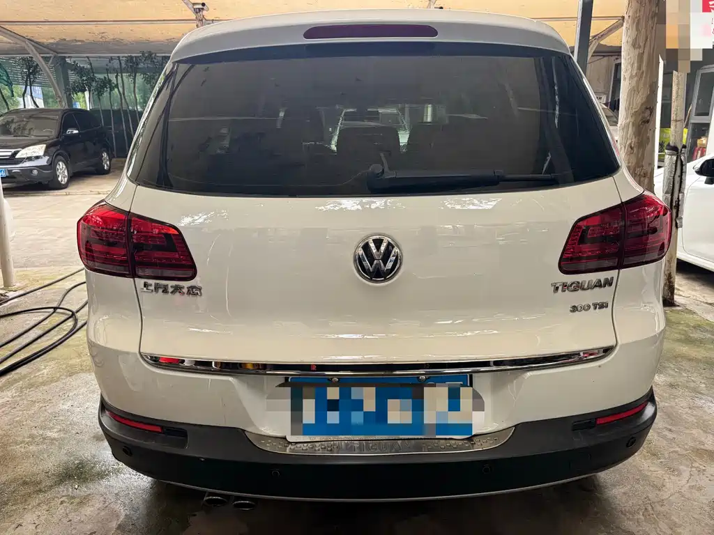 Volkswagen Tiguan 2016 — фото 11
