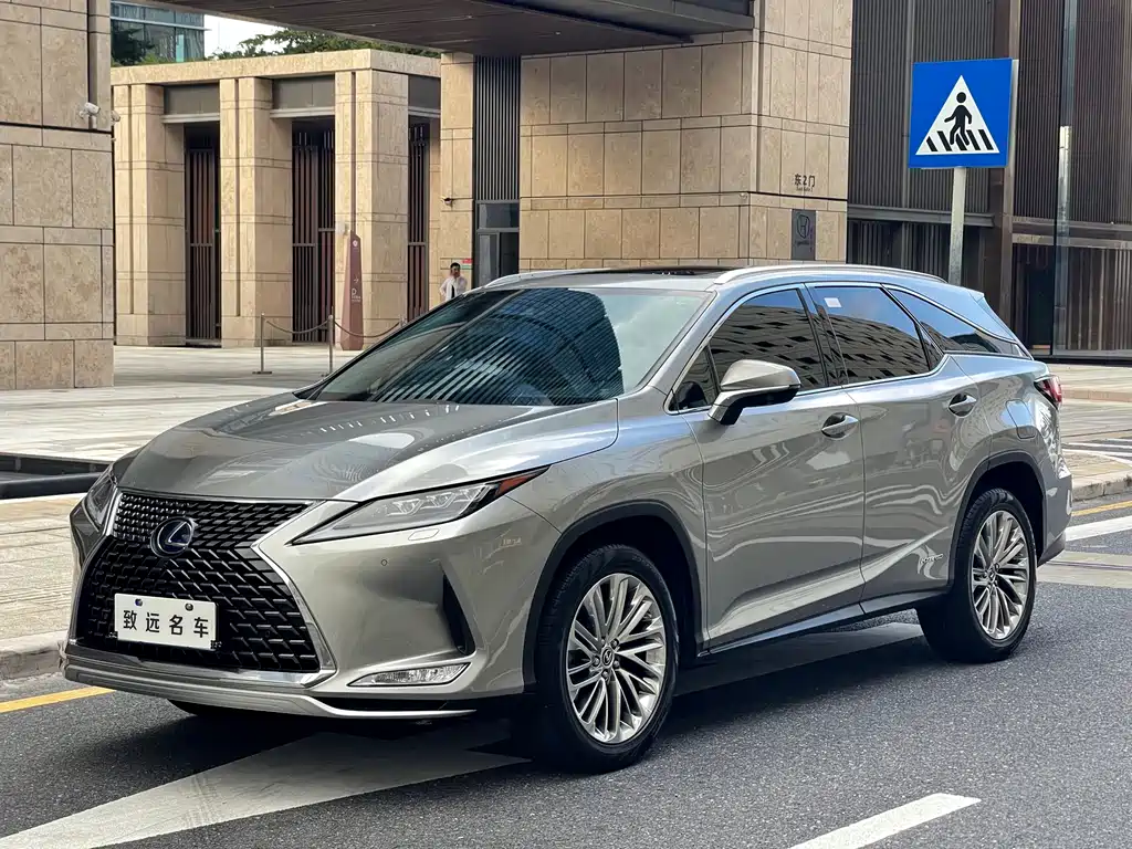Lexus RX 2020