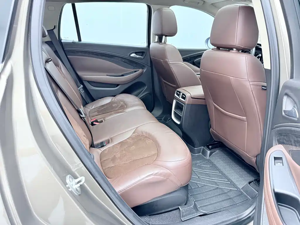 Buick Envision Plus 2016 — фото 19