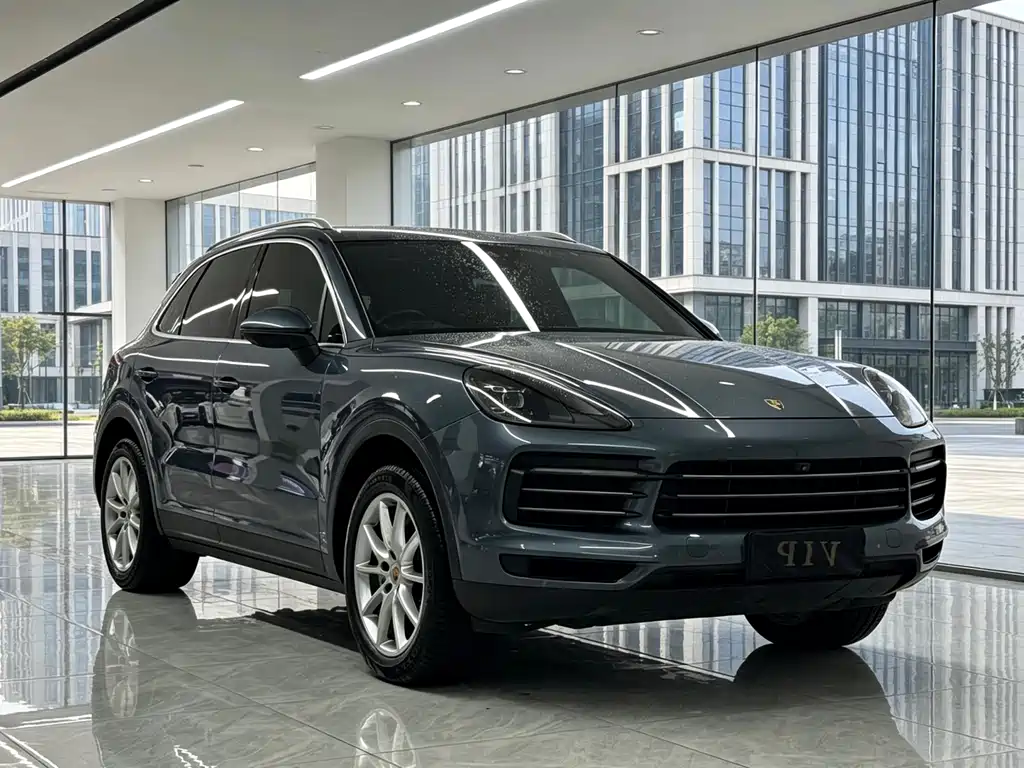 Porsche Cayenne 2018 — фото 3