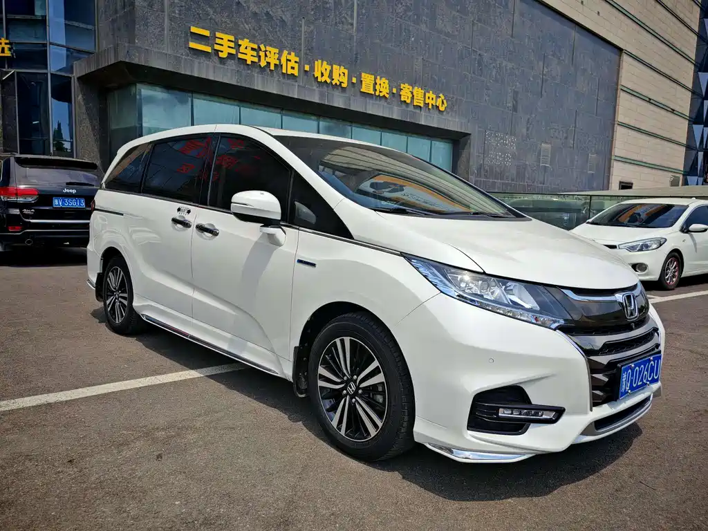 Honda Odyssey 2019 — фото 3
