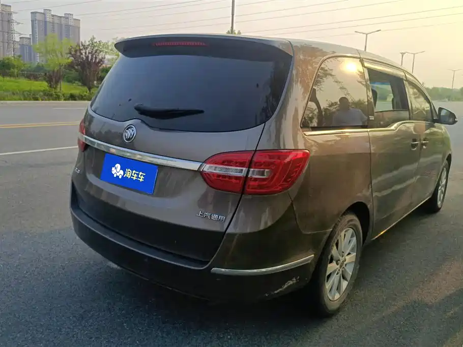 Buick GL8 2016