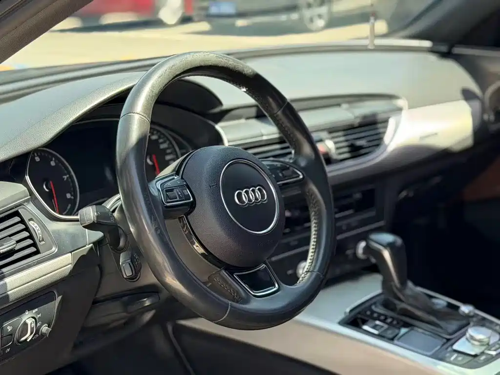 Audi A6L 2018 — фото 3