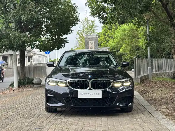 BMW 3 Series 2021