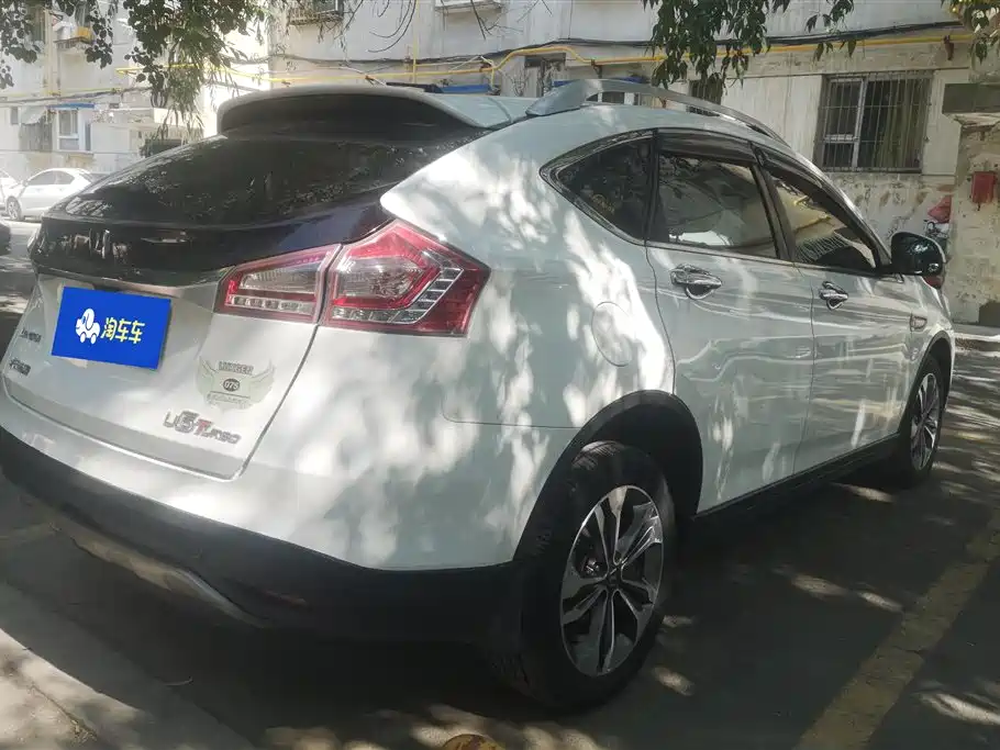 Luxgen U6 2014