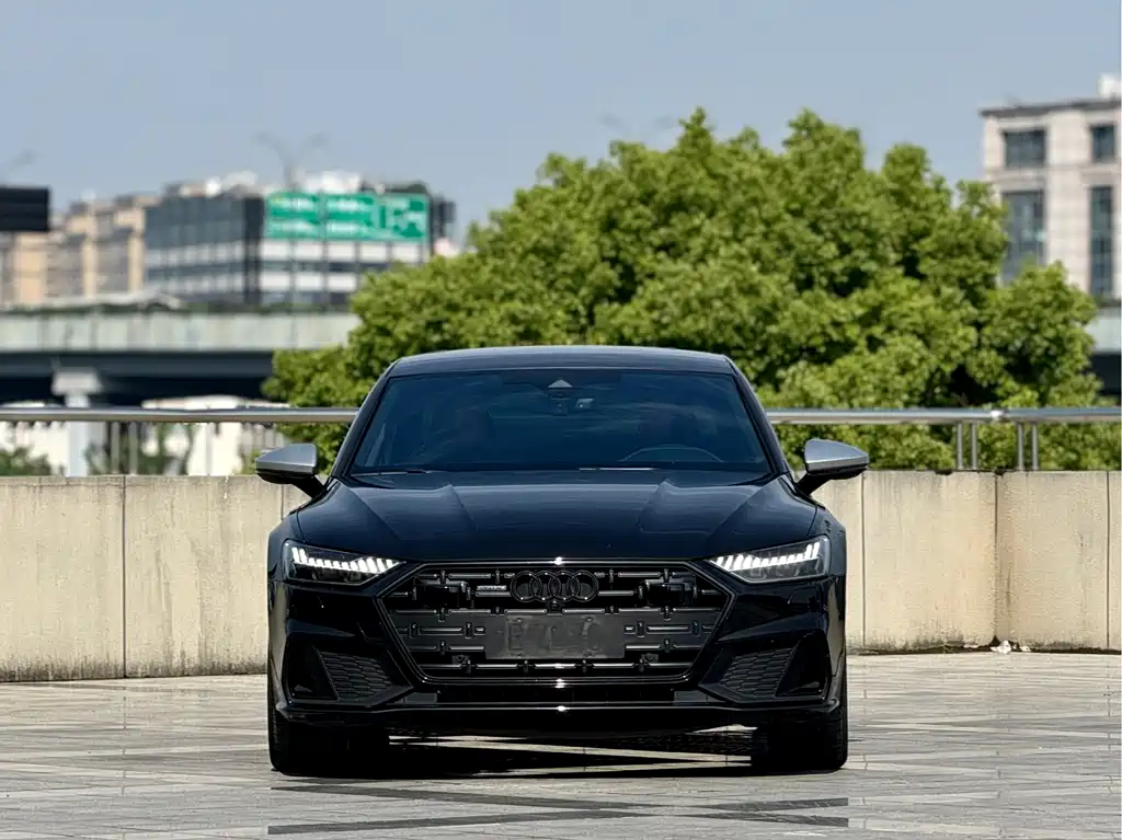 Audi A7L 2023 — фото 2