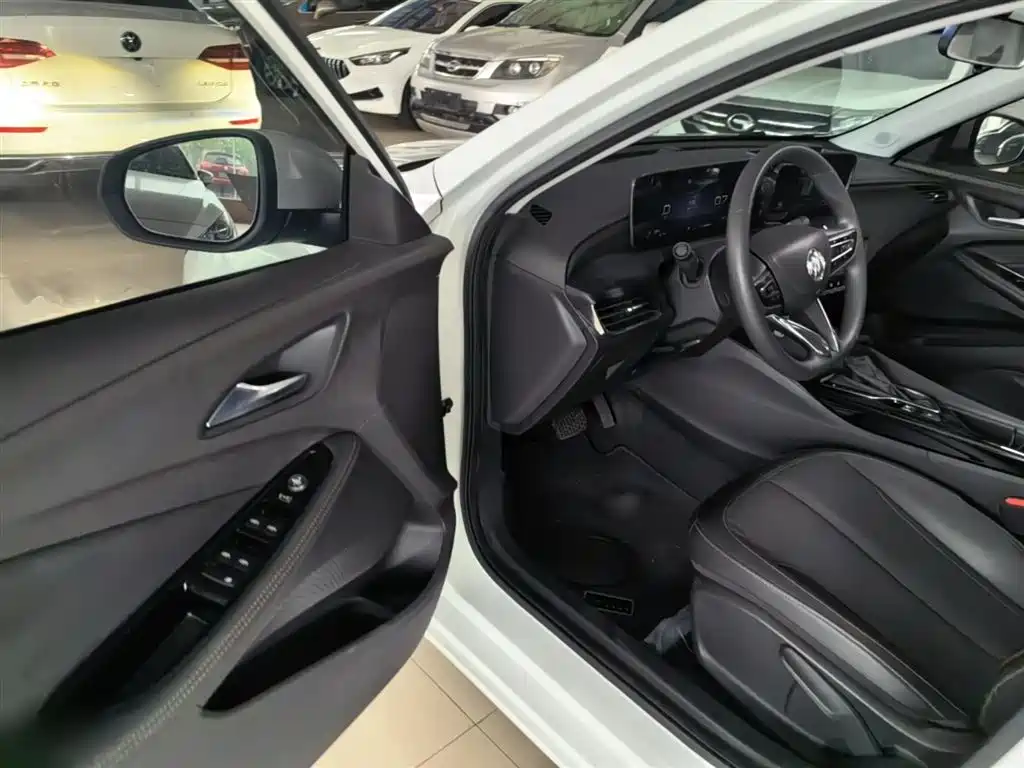 Buick Verano 2023 — фото 16