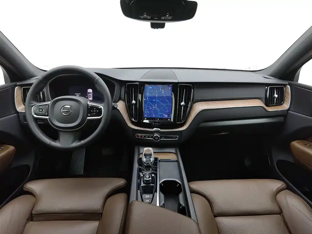 Volvo XC60 2021 — фото 5
