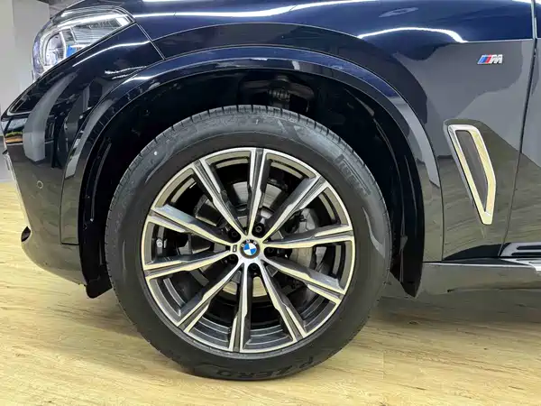 BMW X5 2022
