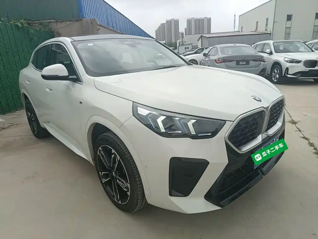 BMW X2 2025