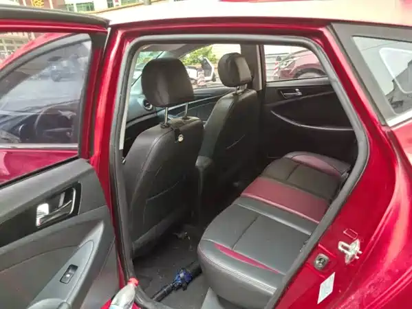 Changan Eado XT 2015