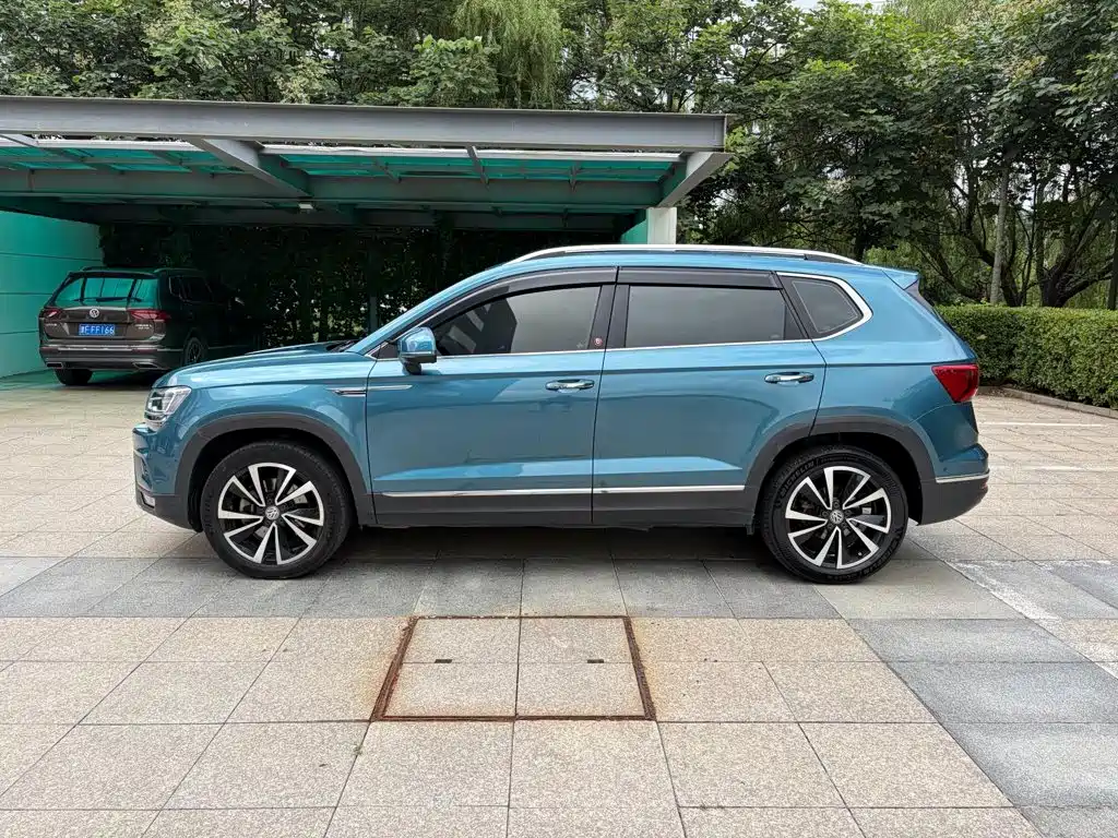 Volkswagen Tharu 2018
