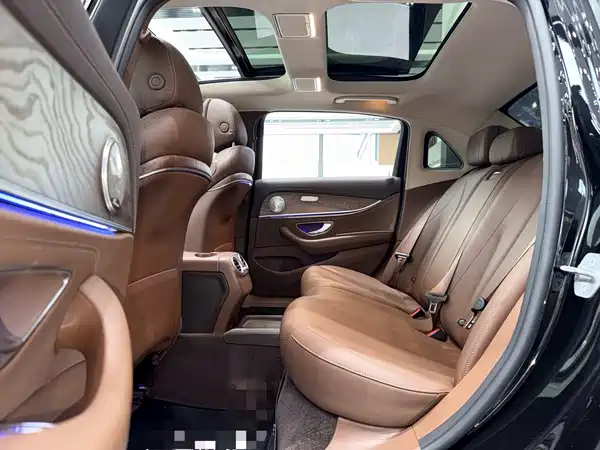 Mercedes-Benz E-Class 2019