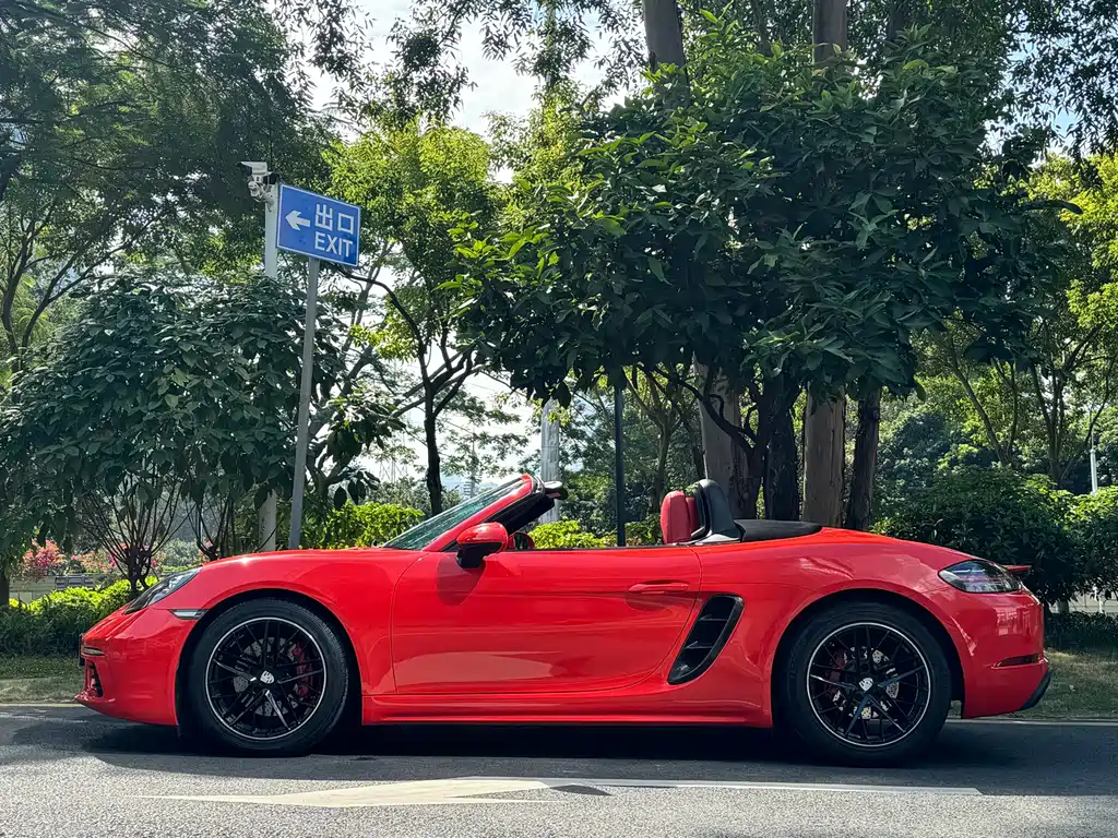 Porsche 718 2017 — фото 10
