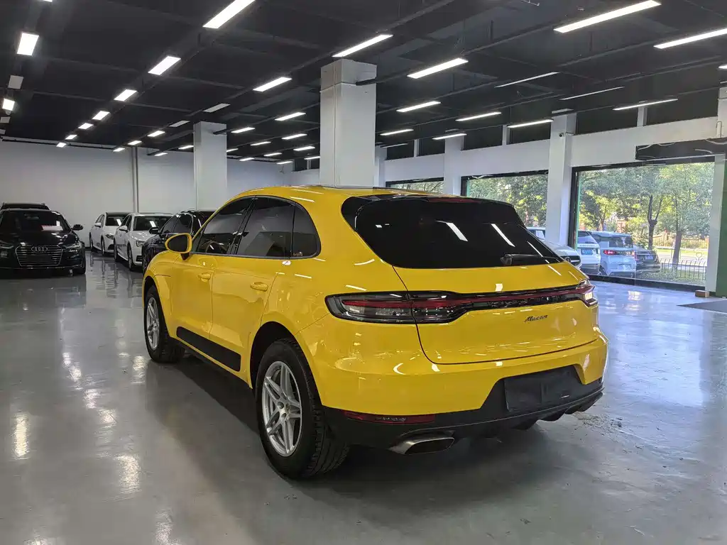 Porsche Macan 2019 — фото 7