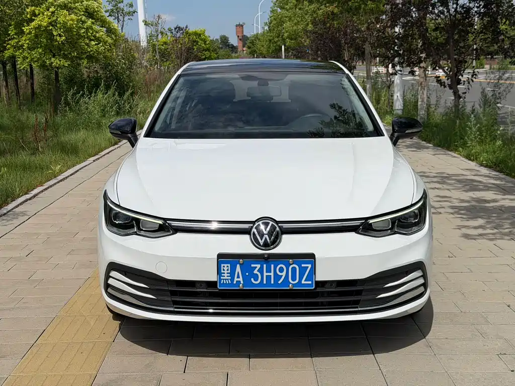 Volkswagen Golf 2022