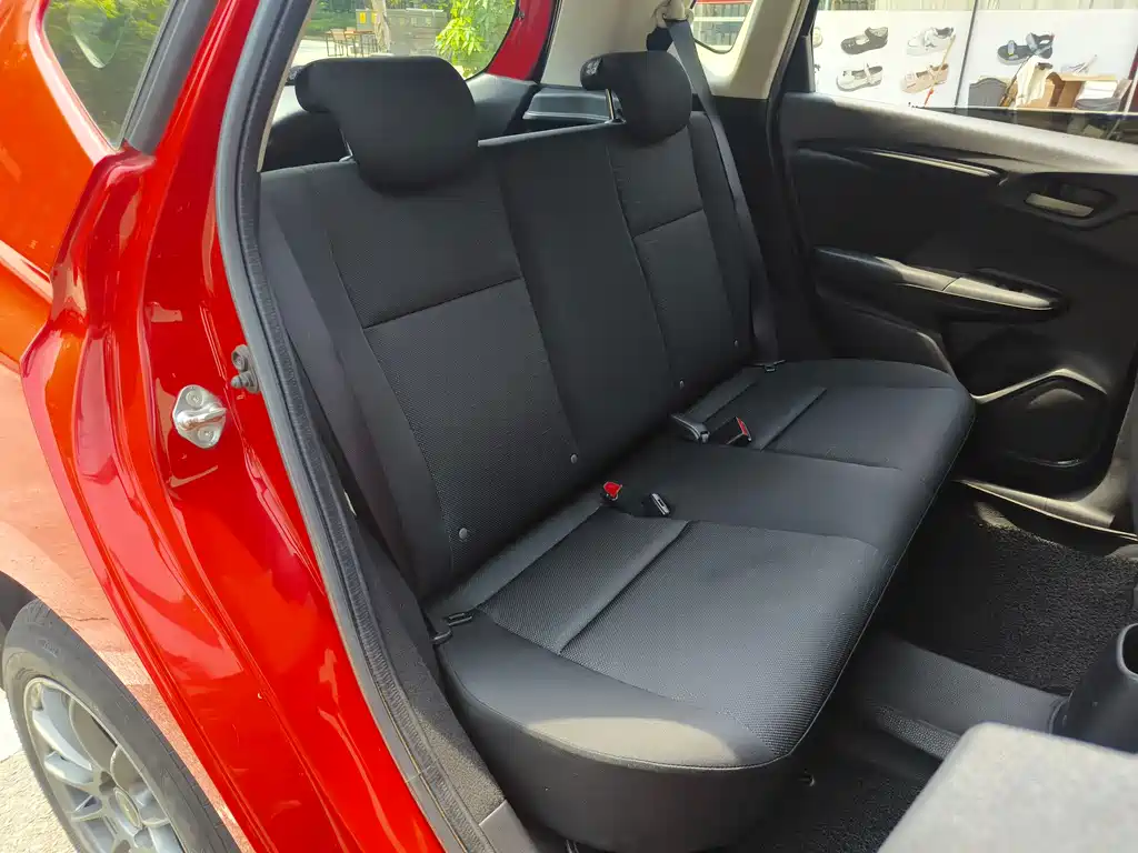 Honda Fit 2016 — фото 16