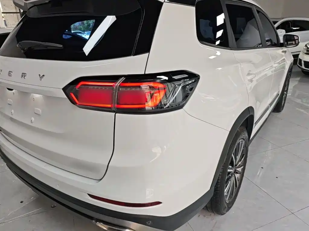 Chery Tiggo 8 PLUS 2024 — фото 8