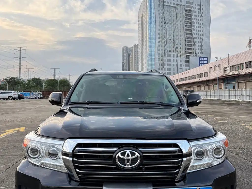 Toyota Land Cruiser 2016