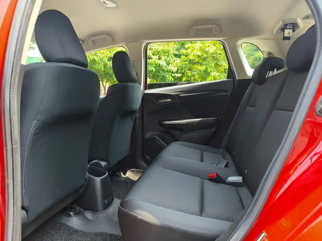 Honda Fit 2016 — фото 18