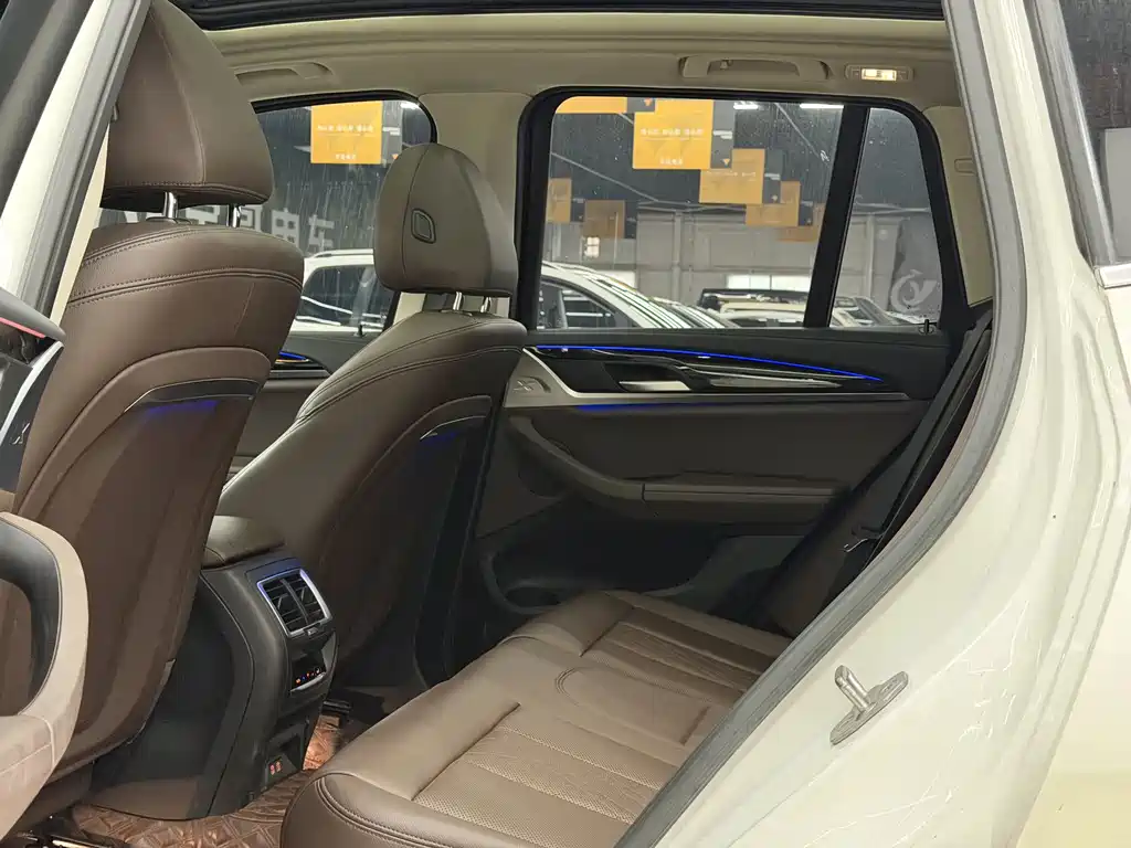 BMW X3 2022 — фото 10