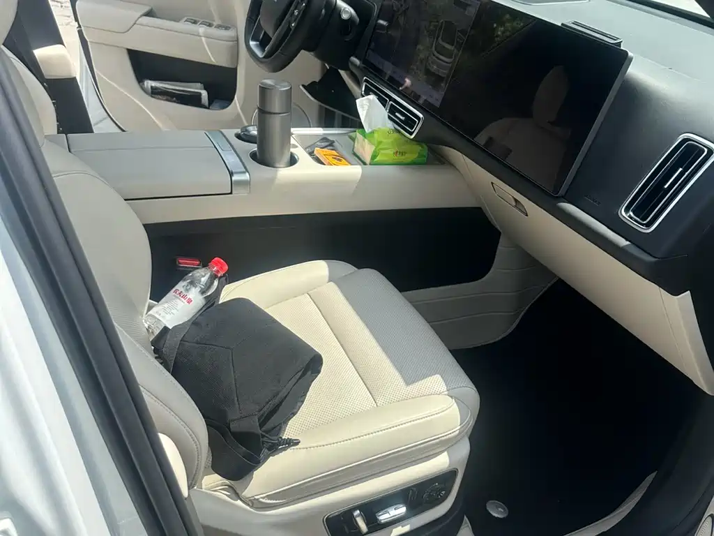 Li Auto Li L7 2024