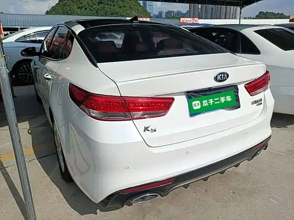 Kia K5 2016