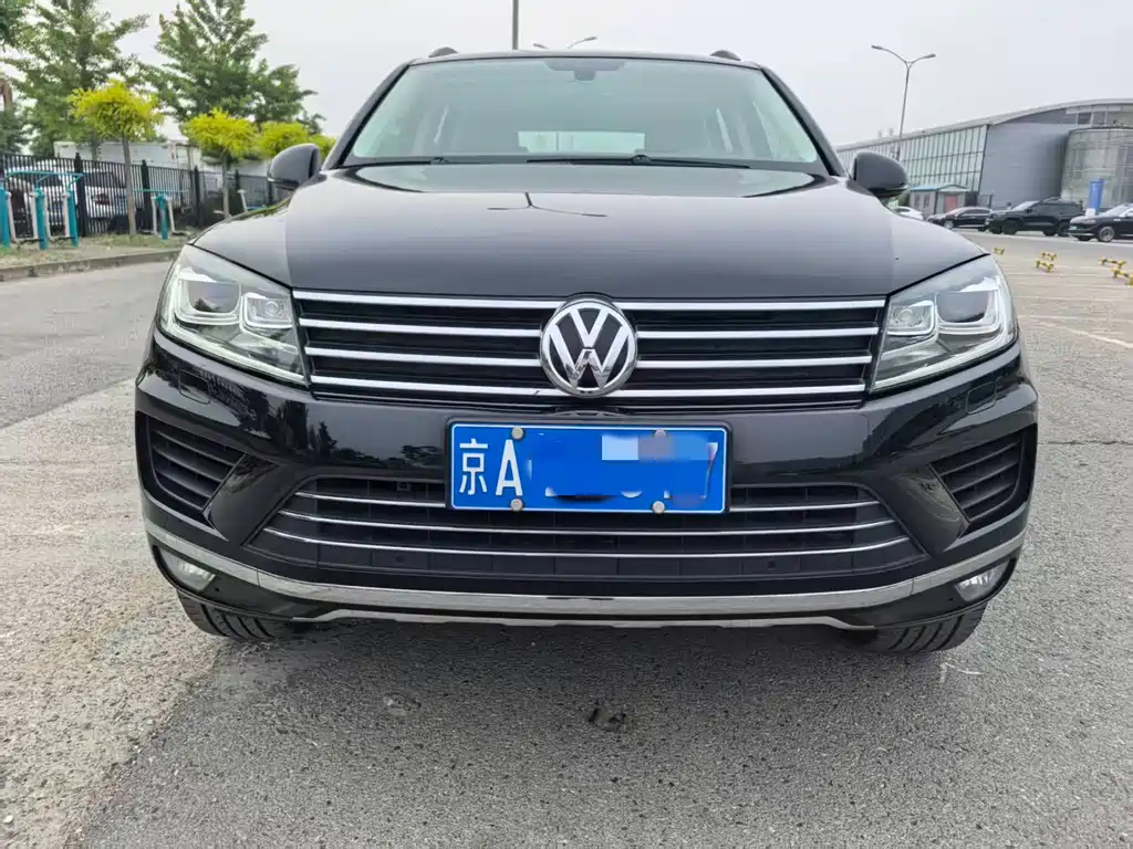 Volkswagen Touareg 2016 — фото 2