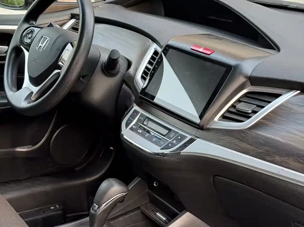 Honda Jade 2019 — фото 15