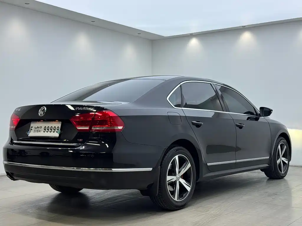 Volkswagen Passat 2015 — фото 9