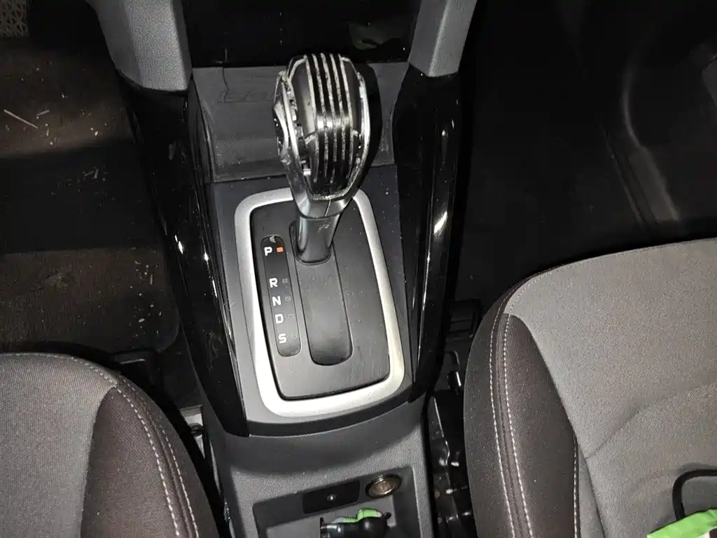 Ford Ecosport 2014 — фото 7