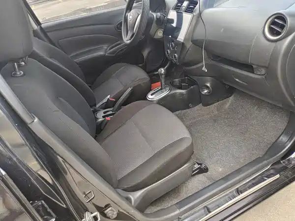 Nissan Sunny 2016