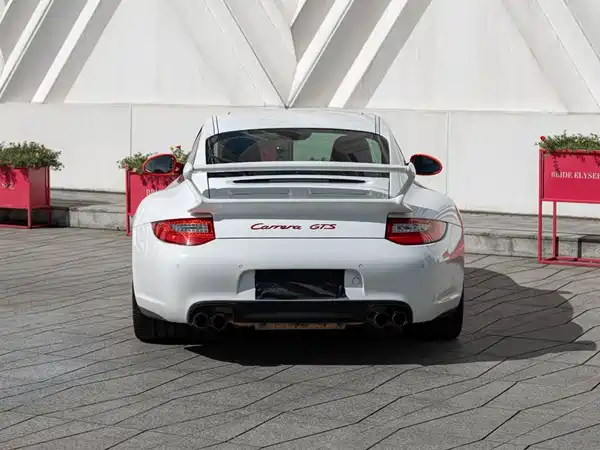 Porsche 911 2011