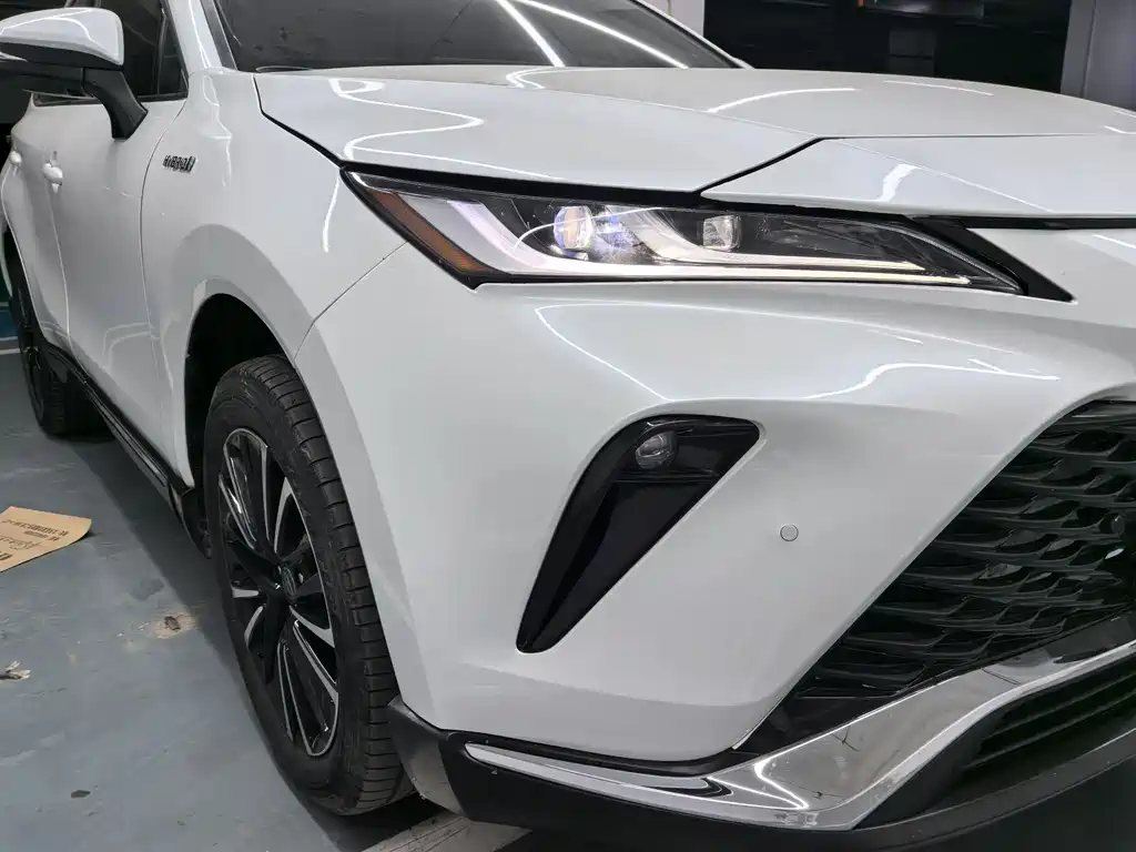 Toyota Venza 2023 — фото 10