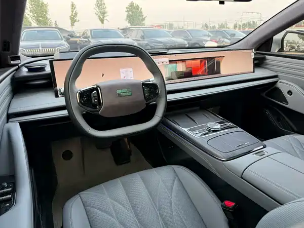 Geely Galaxy E8 2024