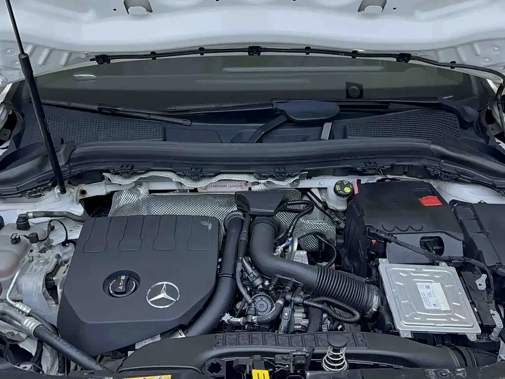 Mercedes-Benz GLA 2021 — фото 21