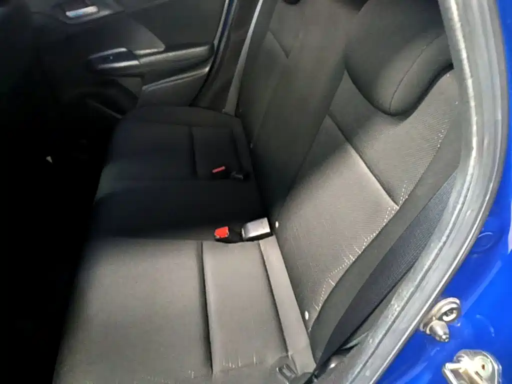 Honda Fit 2018 — фото 17