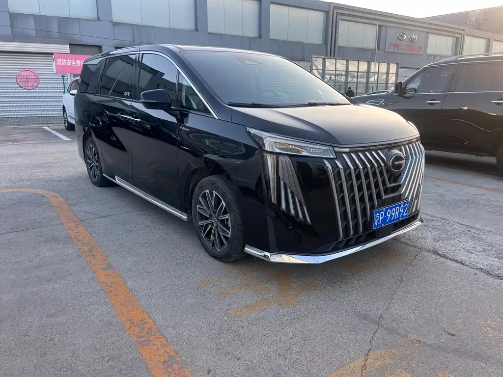 GAC Motor Trumpchi M8 2023 — фото 16