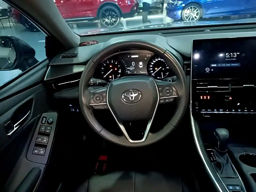 Toyota Avalon 2022 — фото 11
